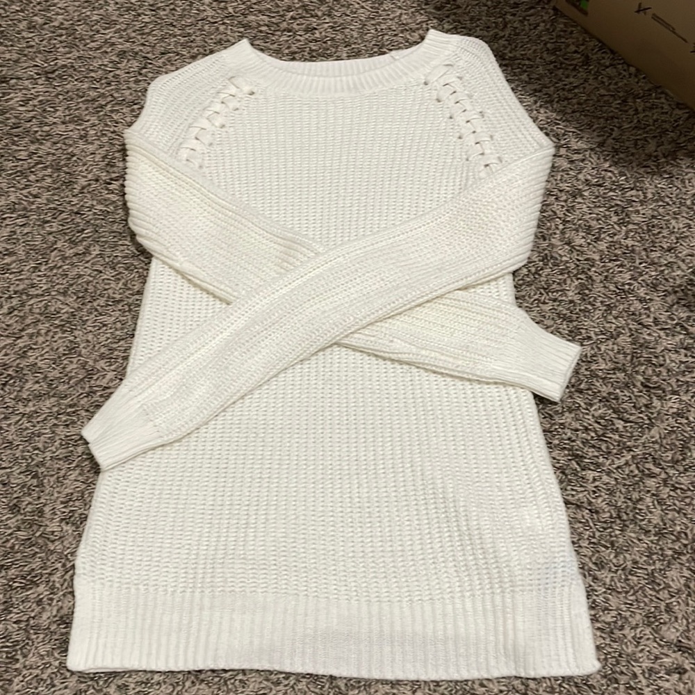 White knit sweater